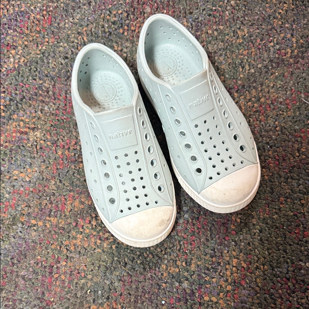 Native Kids Sneakers in Light Blue